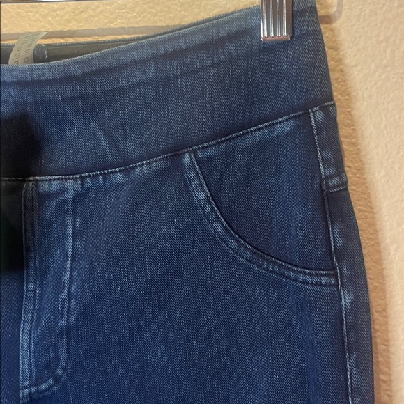 New Halara Play It My Way Stretchy Pull On Leggings Denim Look Size Medium NWT - Picture 8 of 10